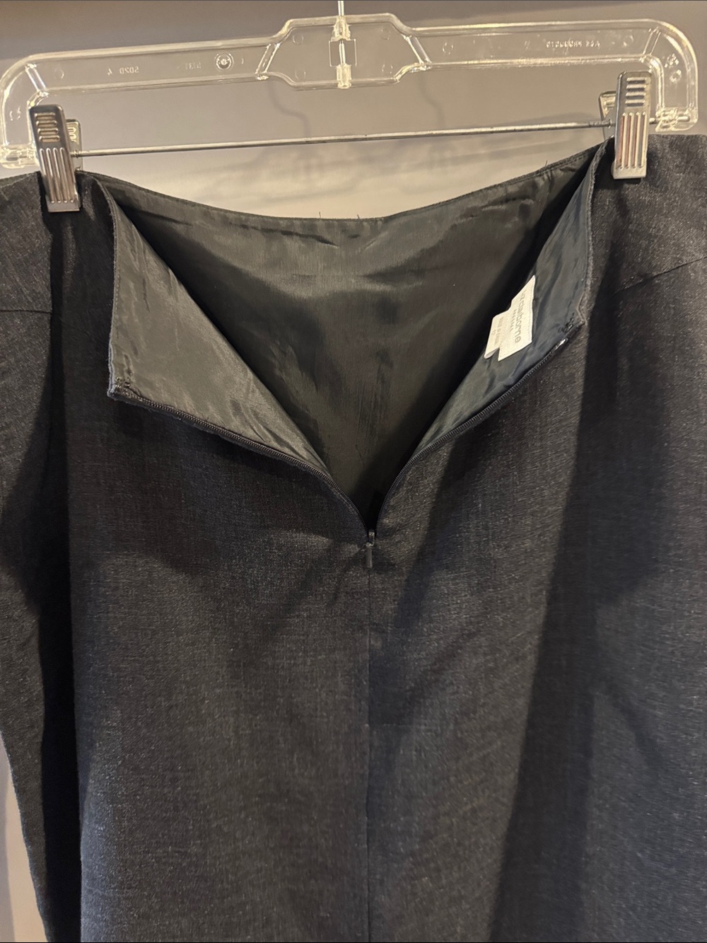 Liz Claiborne Dark Grey Denim-Look Skirt Set with Pink Bud Embroidery - Picture 8 of 9